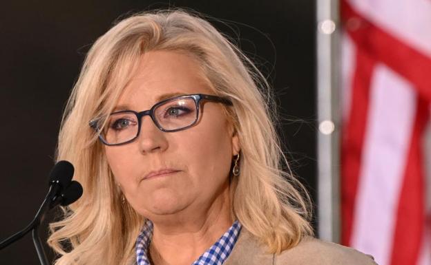 El trumpismo propina una severa derrota a Liz Cheney en las primarias republicanas