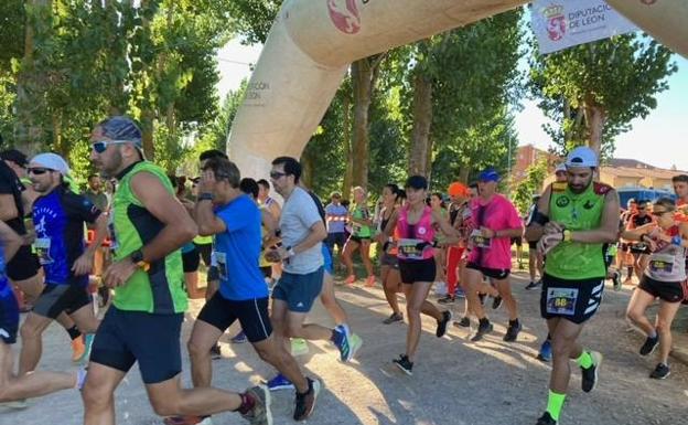 Jorge González se impone en la VIII Carrera Popular de Santa Marina