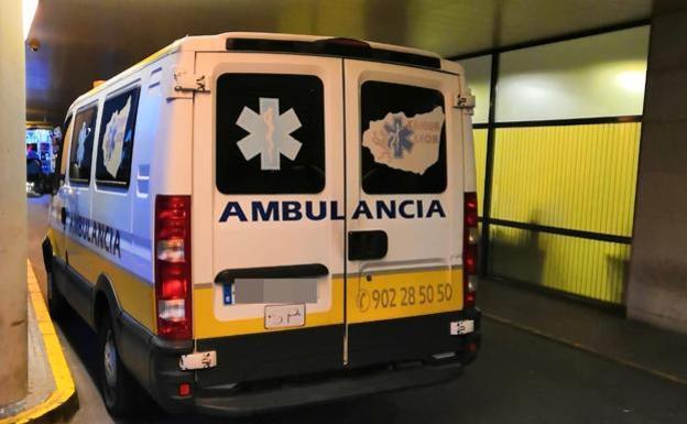 IU pide una solución al contrato de ambulancias que afecta a 350 trabajadores leoneses