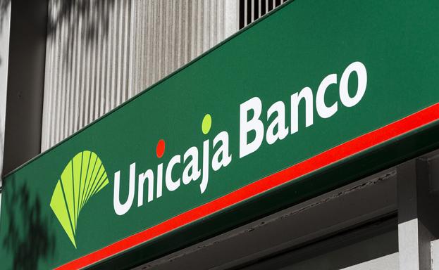 Unicaja Banco vuelve a facilitar a los estudiantes el pago de la matrícula con préstamos a un interés fijo