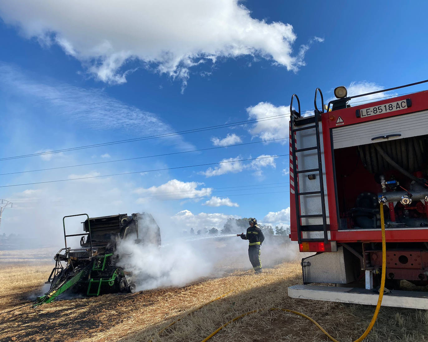 Incendio en el Polígono de Onzonilla