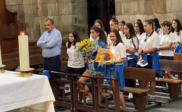 Ofrenda floral del Olímpico de León a San Marcelo