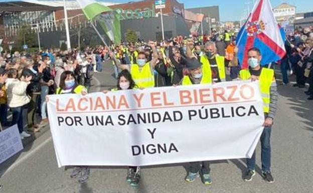 El Bierzo y Laciana hartos de «mentiras» preparan una «gran movilización» para exigir a la Junta solución al colapso del Hospital del Bierzo