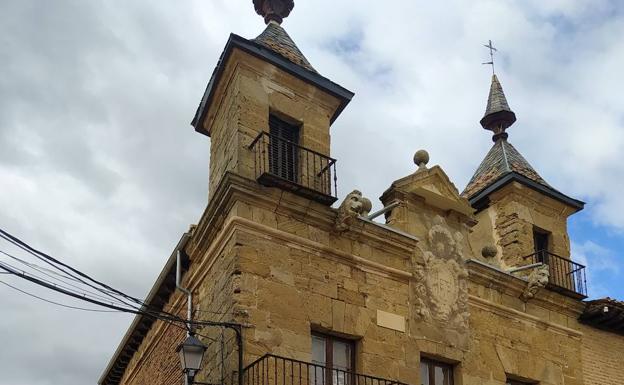 La Diputación destina 239.754 euros a convertir la antigua Casa Consistorial de Valderas en museo del bolillo