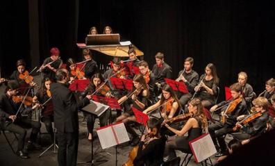 La Orquesta Sinfónica de Ponferrada actuará el 1 de octubre en el Teatro Bergidum con Javier Ares como piano solista