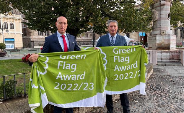 León renueva el reconocimiento de la Bandera Verde para los parques de Quevedo y La Granja