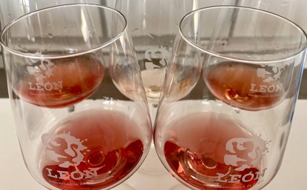 La DO León exhibe la calidad de sus vinos blancos, rosados y tintos en San Sebastián Gastronómika