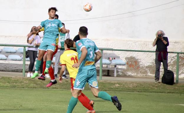 Un derbi y un partido de alto nivel en la Tercera RFEF