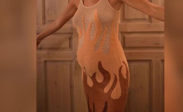 María F. Rubíes presume de embarazo con un vestido muy original