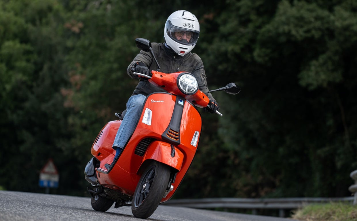 La Vespa GTS se moderniza