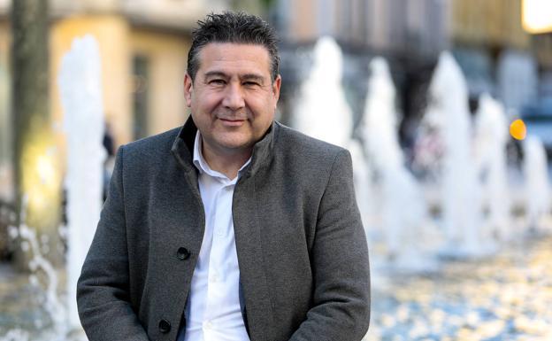 Santos valora ser candidato de UPL por Cistierna: «Sería una apuesta personal por mi pueblo»