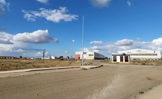 Arranca la obra de modernización y mejora del polígono industrial de Valencia de Don Juan