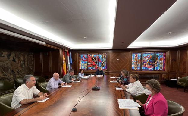 Un total de 19 leoneses reciben los 500 euros de ayuda a la natalidad