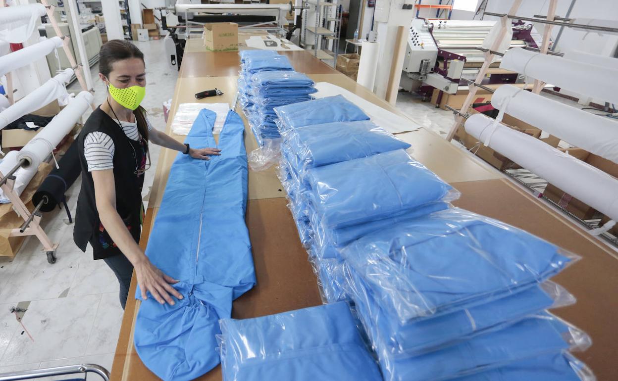 León retorna a la destrucción de tejido productivo y ve desaparecer 262 empresas en solo dos meses