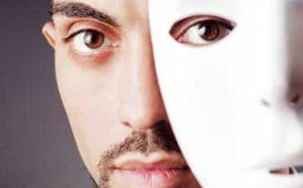 Ana María Campelo presenta el viernes en Toral de los Vados su libro 'Cuando el mal acecha'