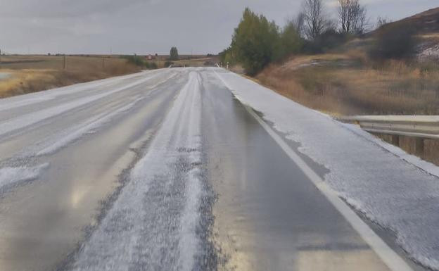 Una gran granizada 'inunda' el área de Zalamillas