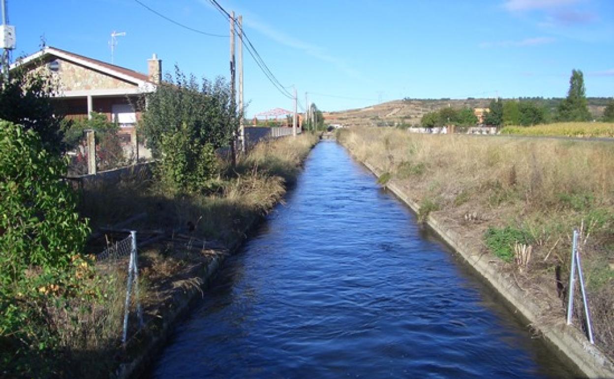 La CHD licita el contrato de reparación de canales, acequias y acueductos por 18,1 millones