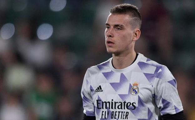 Lunin supera con nota la reválida