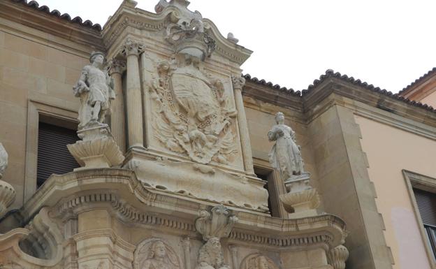 A juicio un varón por extorsionar a otro y robarle su vehículo en León hasta que le pagase 11.000 euros