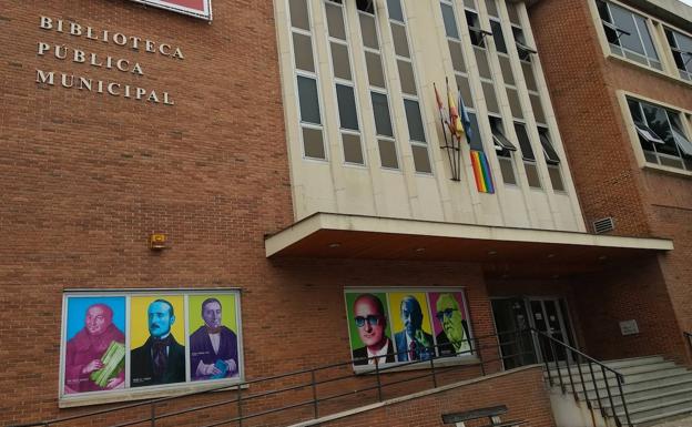 Ponferrada regala mil ejemplares descatalogados para celebrar el Día de la Bibliotecas