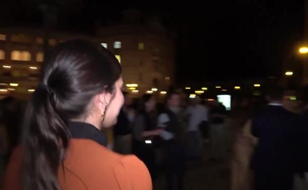 María García de Jaime, muy emocionada al ver a su bebé en una ecografía