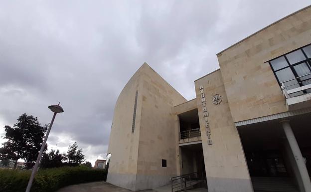 El Pleno debate invertir 4,5 millones de remanentes positivos de tesorería en San Andrés del Rabanedo