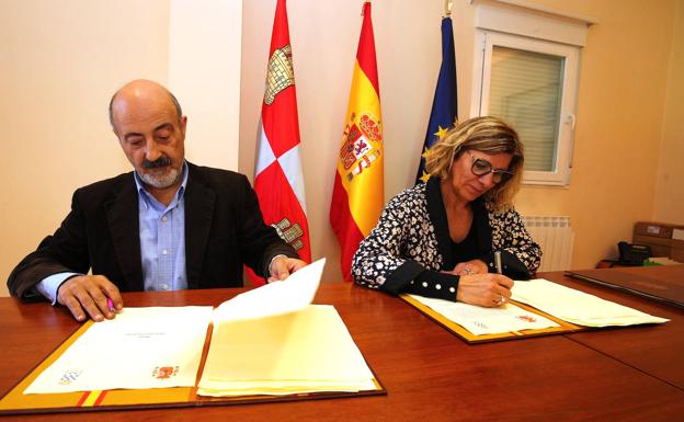 CHMS destinará 216.000 euros a la mejora de la playa fluvial de Bárcena de la Abadía, en Fabero