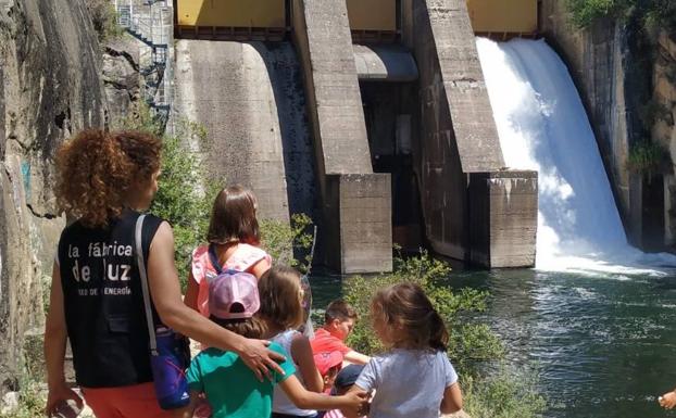 El Museo de la Energía de Ponferrada pone en valor la historia del paisaje industrial de la Fuente del Azufre