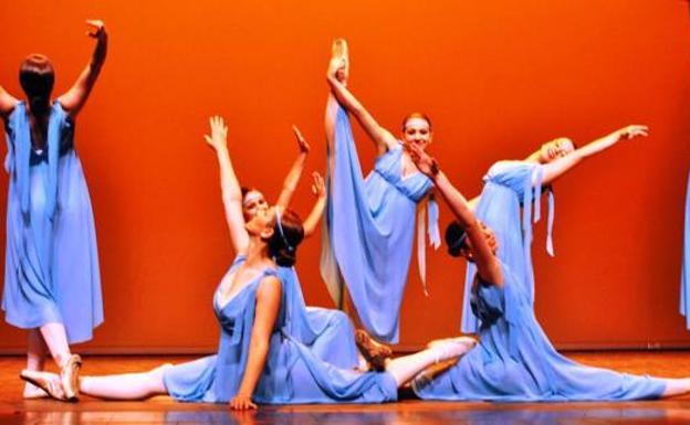 Las compañías de artes escénicas podrán recibir hasta 40.000 euros en subvenciones para financiar la producción y giras de espectáculos