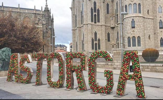 Treinta mujeres con problemas mentales se reúnen en Astorga en el encuentro 'Julia Sigue Tejiendo'