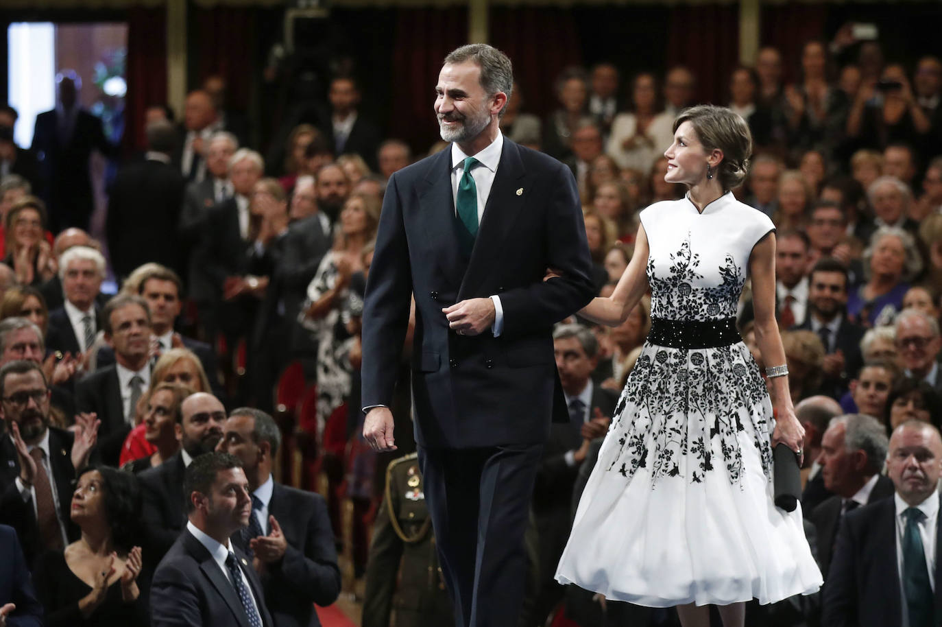 Todos los 'looks' de la Reina en los Premios Princesa de Asturias