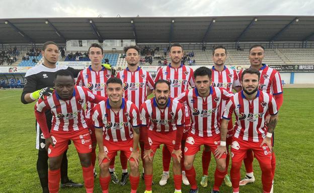 El Atlético Bembibre cae en casa de la Arandina y se mete en un problema