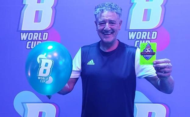 El leonés Rafa Guerrero vuelve a arbitrar el Mundial de Globos de Ibai