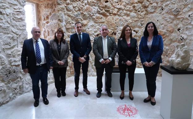 La FEMP propone que todos los municipios de más de 500 habitantes tengan acceso a una biblioteca municipal