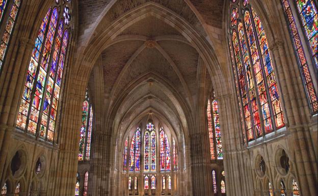 Noche de difuntos en la Catedral