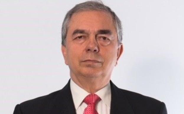 García Servert ofrece una conferencia sobre la guerra de Ucrania en la Casa de León en Madrid