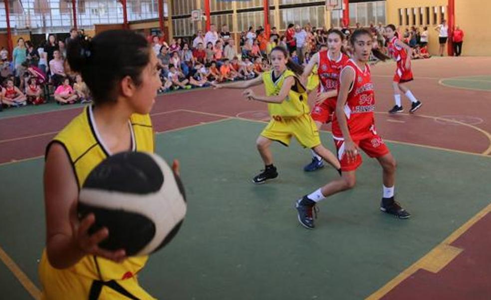 El Divina Pastora organiza de nuevo su Torneo solidario de minibasket