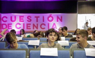 Llega a León 'Cuestión de Ciencia', el concurso de monólogos científicos de Bayer