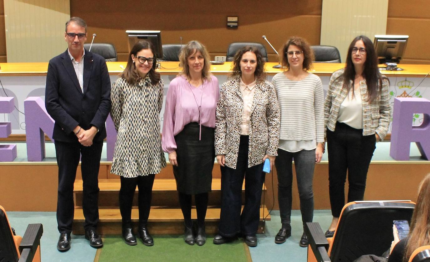 Más de 200 estudiantes participan en el Stem Talent Girl de la ULE