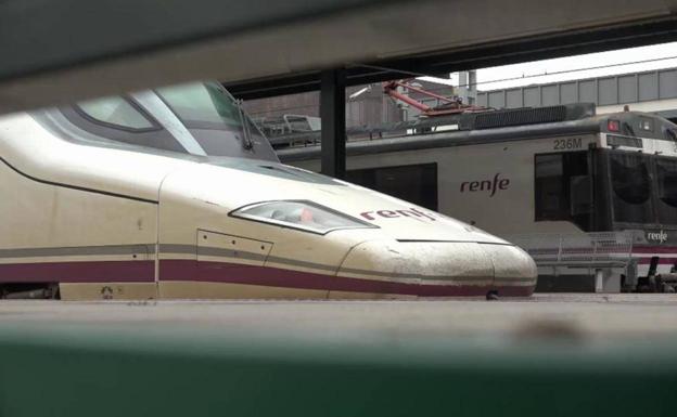 Renfe permite ya adquirir en su web los abonos gratuitos de Media Distancia