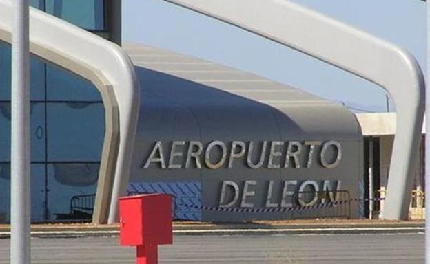 Más Vuelos León reclama la unión de administraciones y patronal para lograr un «aeropuerto fuerte»