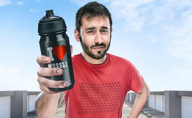 Javi Sancho, el runner de moda en redes sociales, llega a León con su espectáculo 'Del deporte también se sale'