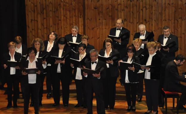 Valencia de Don Juan celebra Santa Cecilia con su talento local