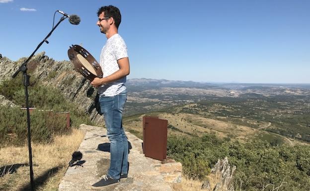 El historiador afincado en León David Álvarez Cárcamo, protagonista del encuentro 'Leyendas de Tradición Oral' en el Liceo de Salamanca