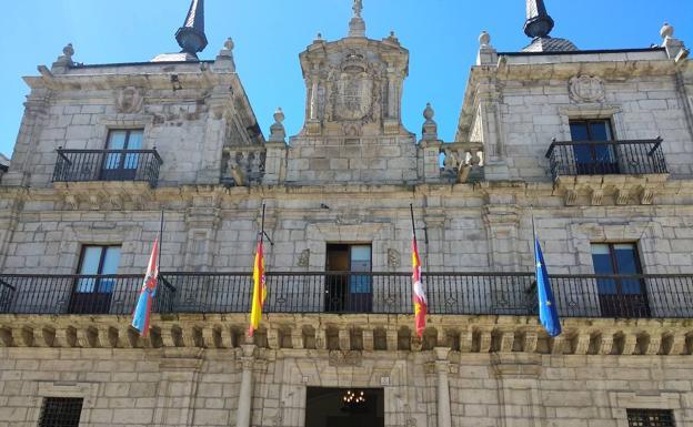 IU Ponferrada pide al Ayuntamiento que haga extensivo a todo el municipio el desarrollo de obras