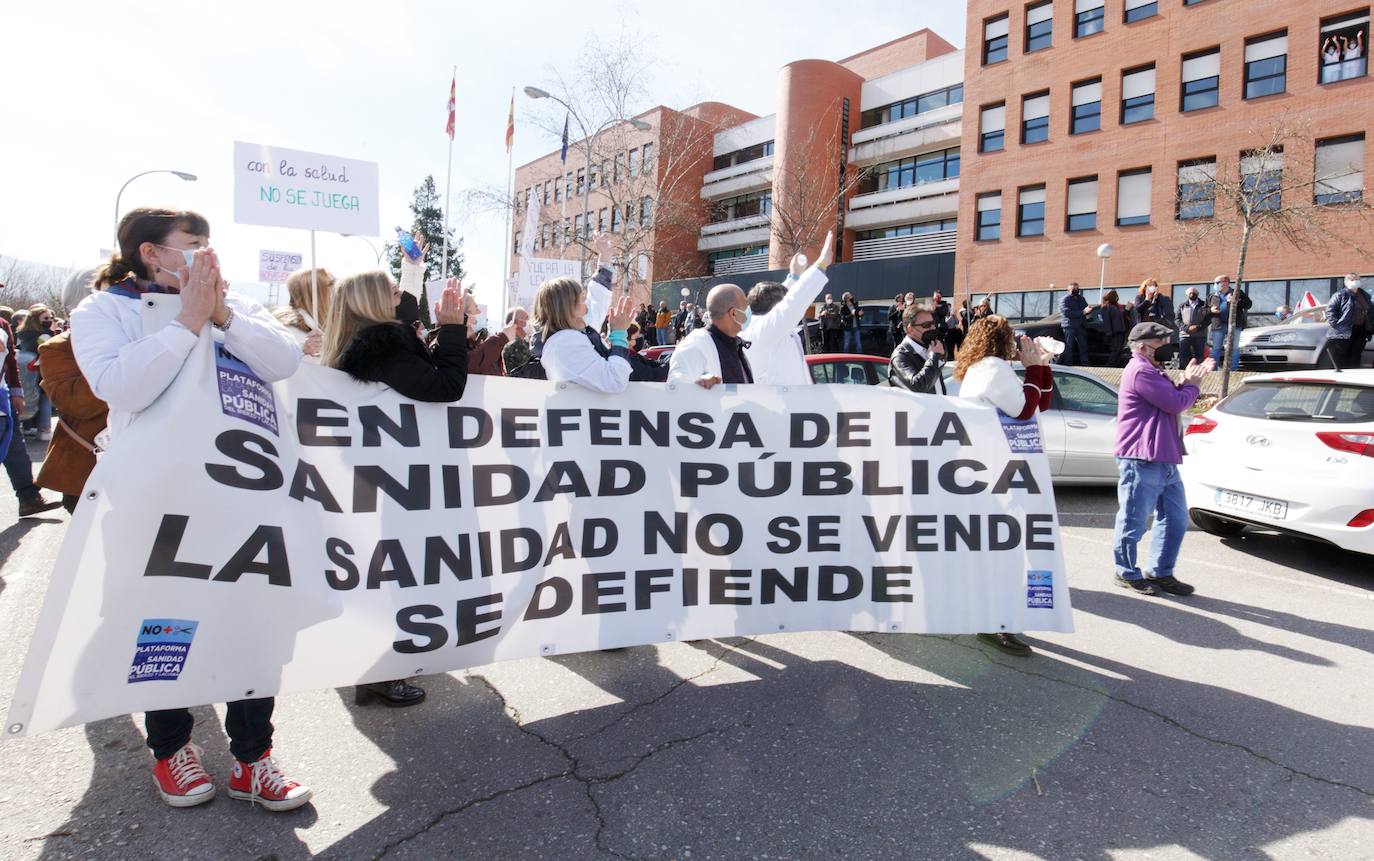 Los sindicatos advierten de que la situación del Hospital del Bierzo «es realmente catastrófica»