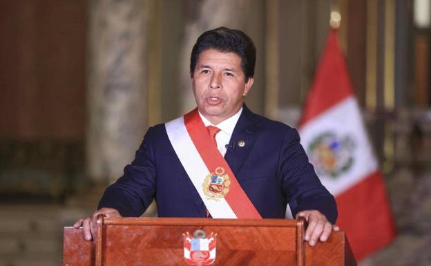 Castillo, obligado a renovar el Gobierno de Perú por la dimisión del primer ministro