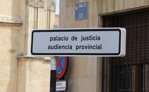 El fiscal pide 5 años de prisión a un hombre por abusar sexualmente de una menor en Ponferrada