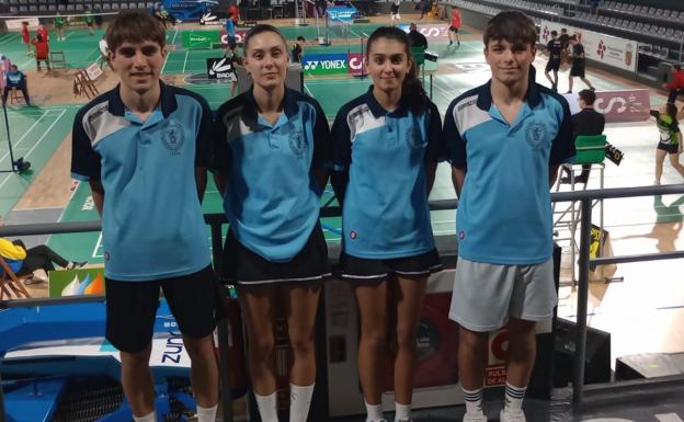 Los jugadores leoneses, sin fortuna en el Campeonato de España sub-11 y sub-19 de bádminton