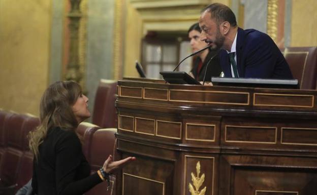 Vox abandona el Congreso tras exigirle la Presidencia que retirara una acusación de «filoetarras»